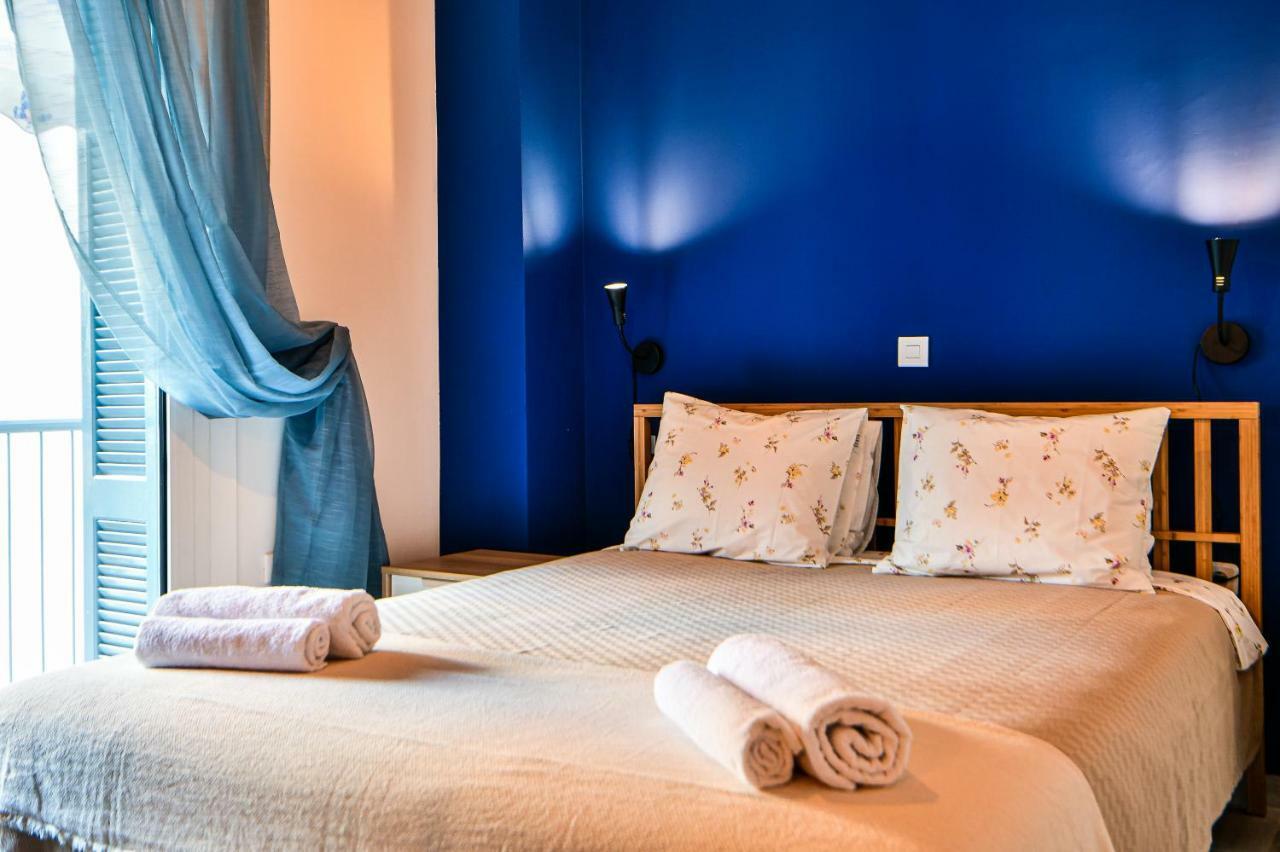 Apartment Cozy Blue By Zain